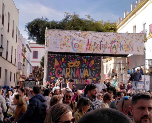 Bühne beim Karneval in Cadiz.